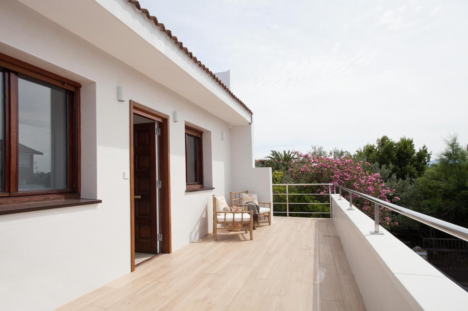 Tu Refugio Junto Al Mar Te Espera Disfruta Final Europa League Apartment Barrika Bagian luar foto