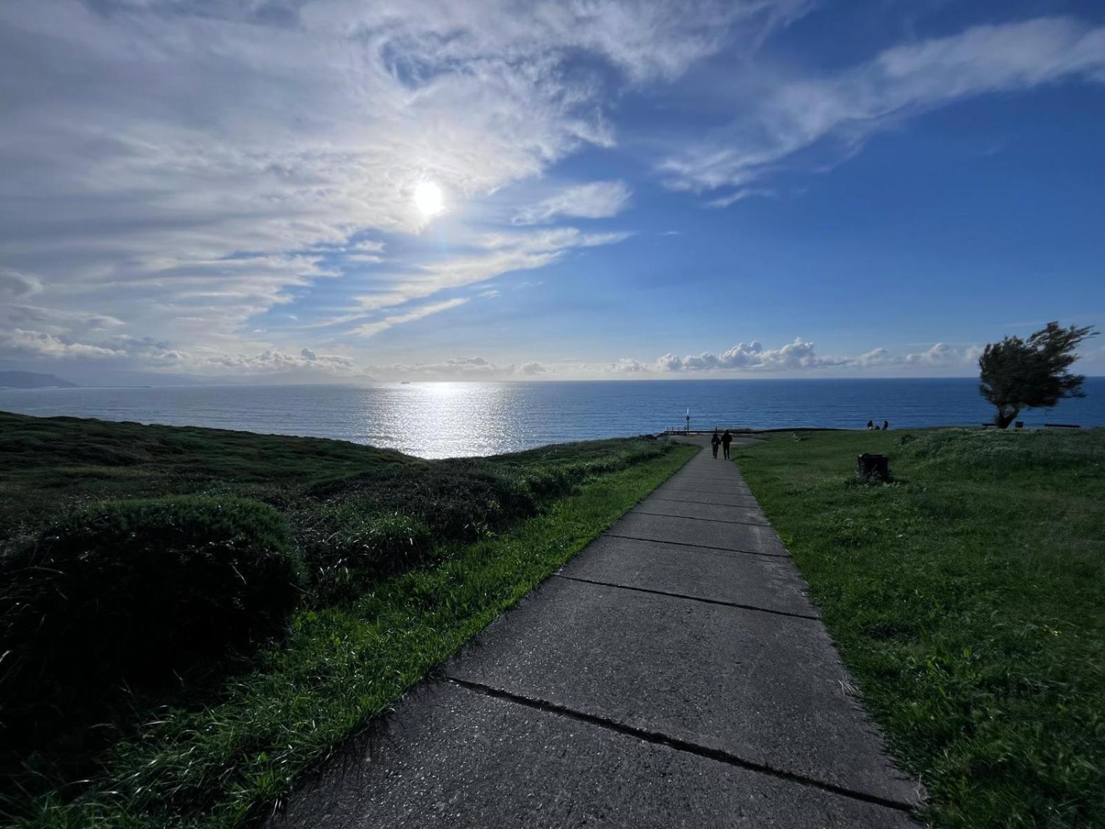 Tu Refugio Junto Al Mar Te Espera Disfruta Final Europa League Apartment Barrika Bagian luar foto